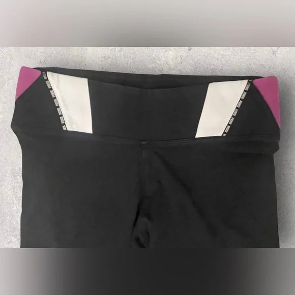 PINK Victoria’s Secret Black Yoga Leggings - Picture 3 of 8
